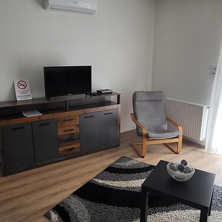 Aphrodite Apartman Budapeste Exterior foto