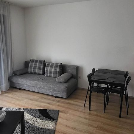 Aphrodite Apartman Budapeste Exterior foto